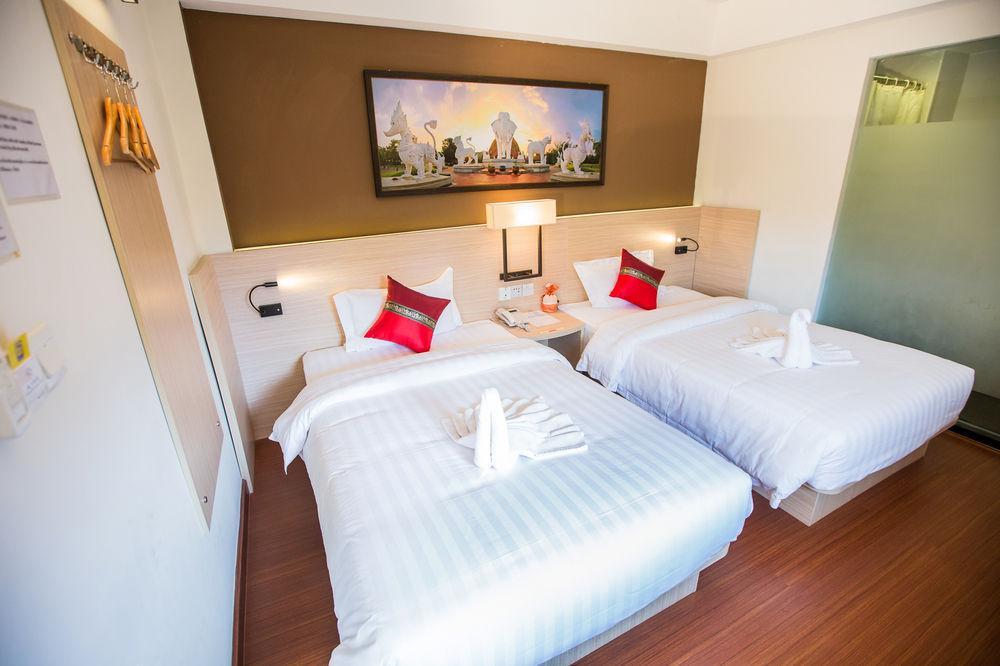 Chiang Roi 7 Days Inn Chiang Mai Buitenkant foto