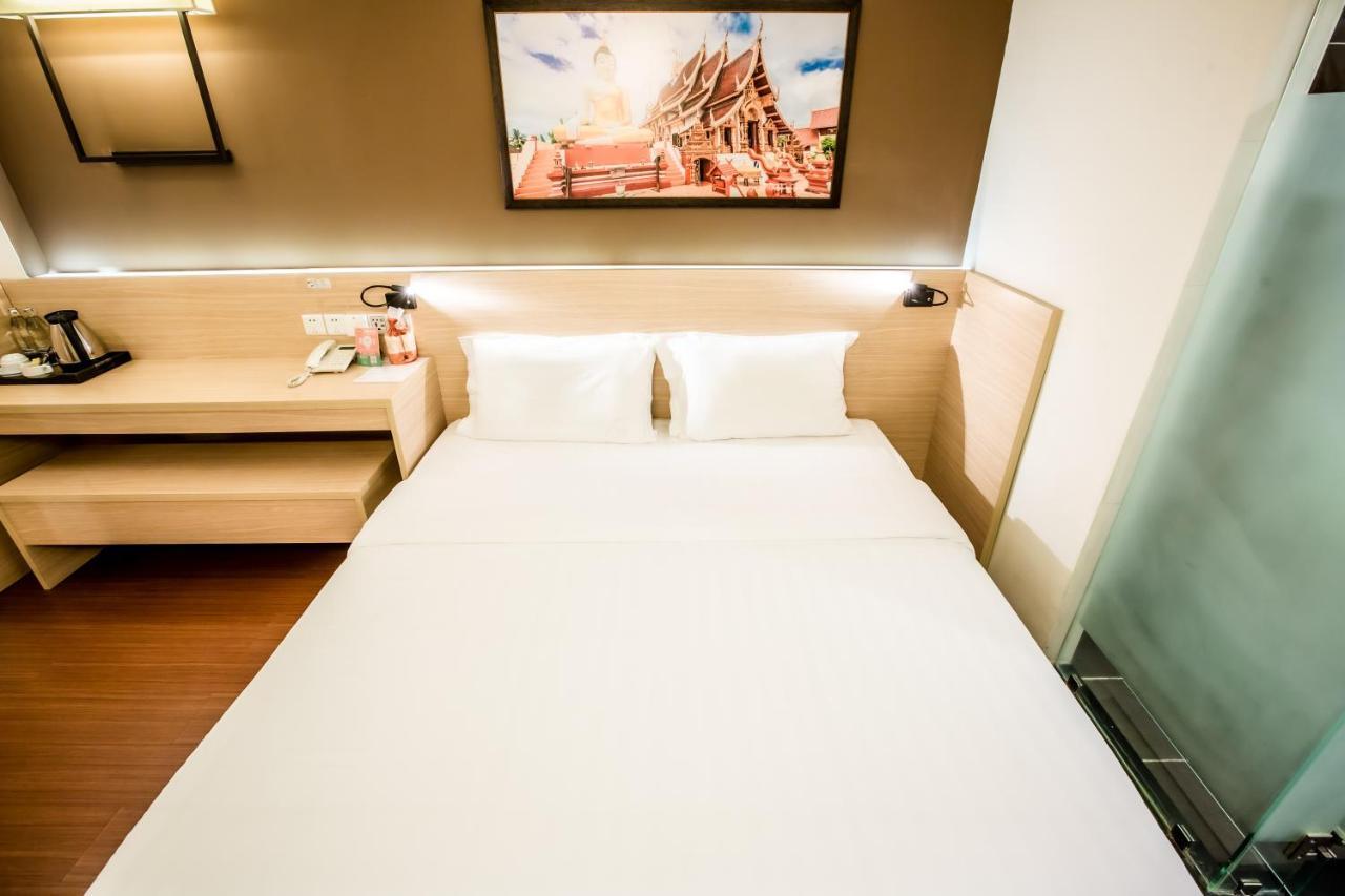 Chiang Roi 7 Days Inn Chiang Mai Buitenkant foto
